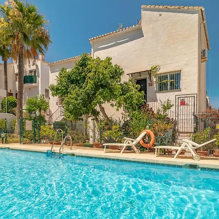 Lovely In With Kitchen Apartment Mijas